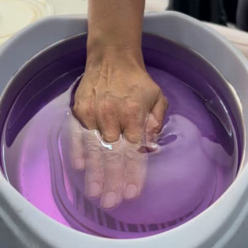 Beneficios de la parafina en manos secas: tu mejor aliada en invierno